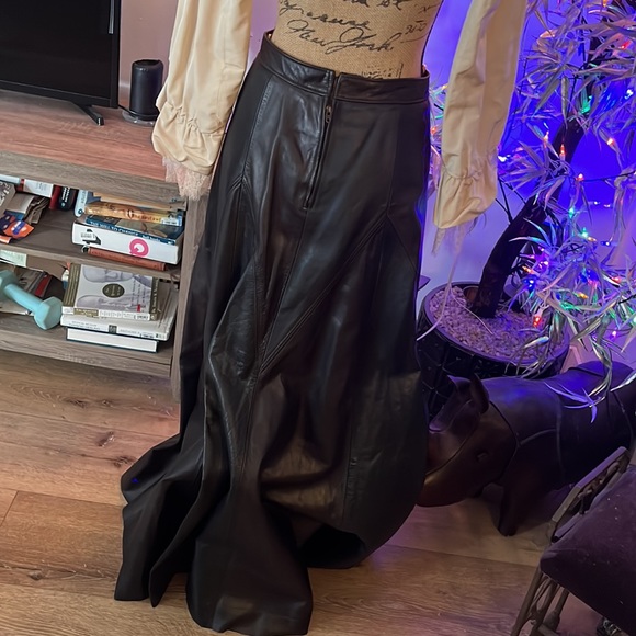 Chloé 2016 Runway Leather Maxi Skirt 36/38 - Picture 16 of 16